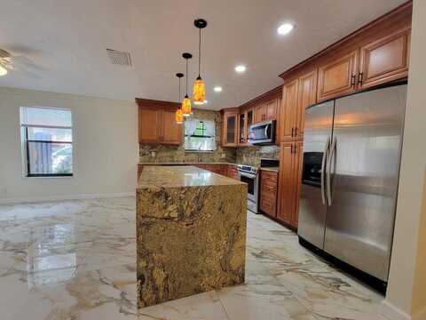 1436 SW 25th A Avenue, Boynton Beach, FL 33426