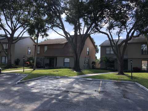 803 Sandtree Drive, Palm Beach Gardens, FL 33403