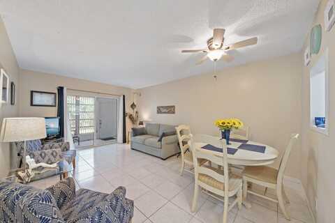 1111 Lake Terrace, Boynton Beach, FL 33426