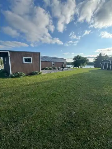 34463 Green Valley Road SE, Woodside Twp, MN 56736