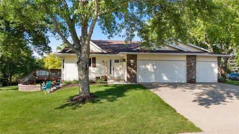 3450 Crystal Circle NW, Prior Lake, MN 55372