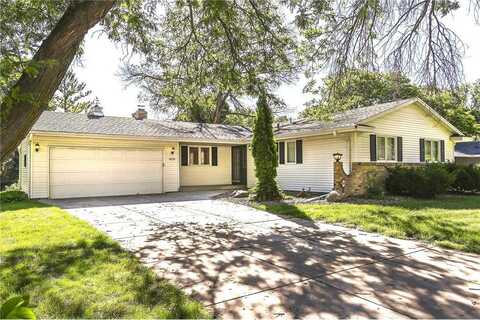 4020 Orleans Lane N, Plymouth, MN 55441