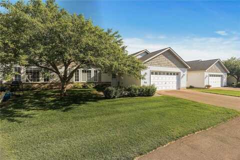 89 Bridgewater Trail, Hudson, WI 54016