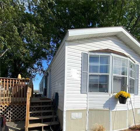 118 Kingsway Drive, North Mankato, MN 56003