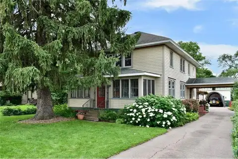 611 Clarks Lane, Winona, MN 55987