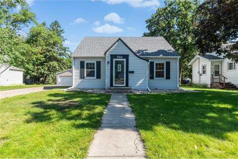 713 5th Avenue E, Alexandria, MN 56308