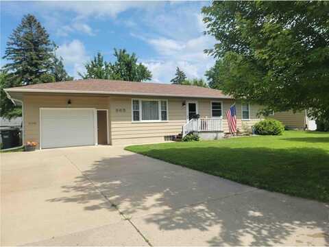 965 Jorgenson Street SE, Hutchinson, MN 55350