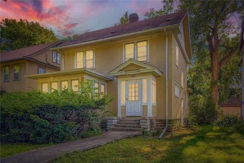 983 18th Avenue SE, Minneapolis, MN 55414