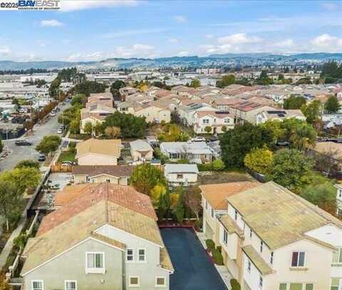23654 Saklan Rd, Hayward, CA 94545