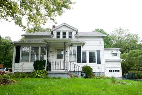 307 Elgin Avenue, East Dundee, IL 60118