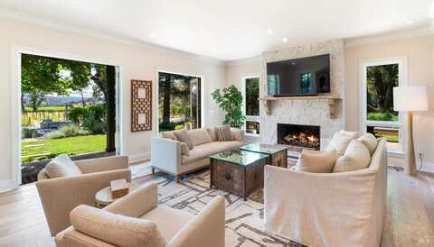 4189 Silverado Trail, Calistoga, CA 94515