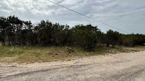 155,161 W Longhorn Trail, Kerrville, TX 78028