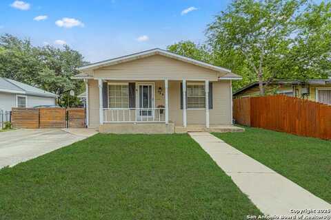 759 W Pyron Ave, San Antonio, TX 78221