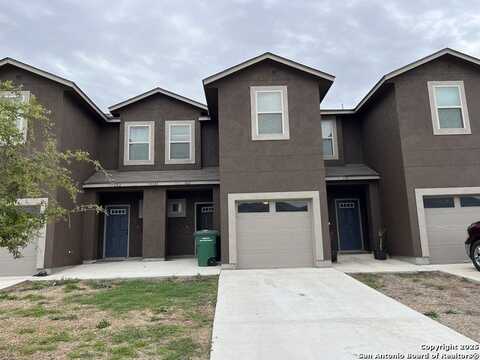 14102 Fratelli Rd., San Antonio, TX 78233