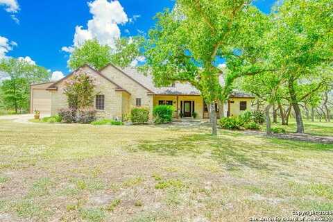 536 ROSE BRANCH DR, La Vernia, TX 78121