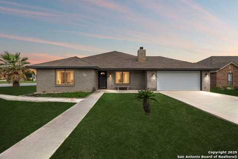 1062 Rolling Path, New Braunfels, TX 78130