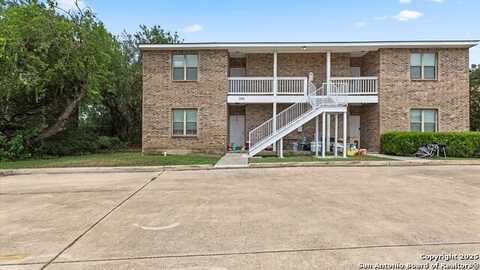 530 Dukeway, Universal City, TX 78148