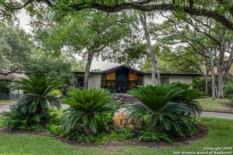 124 Thelma, San Antonio, TX 78212