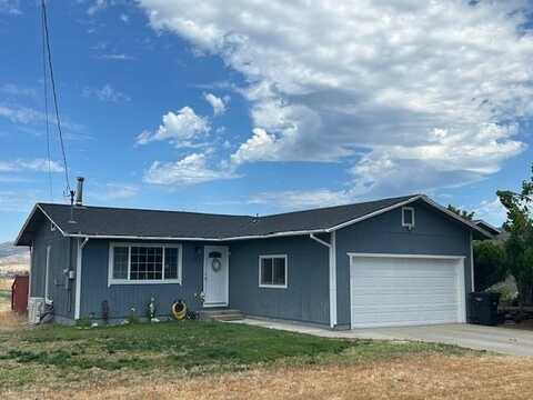 220 S 15th Street, Montague, CA 96064
