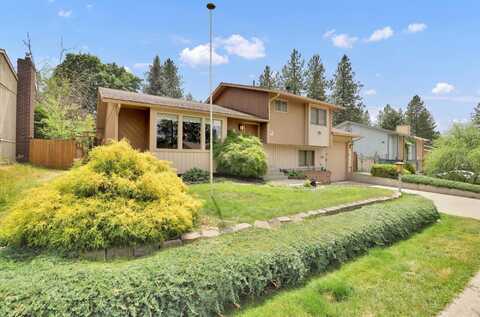 806 E Calkins Dr, Spokane, WA 99208