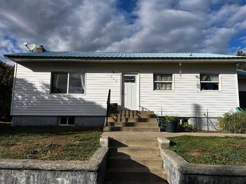 800 W Third St, Newport, WA 99156