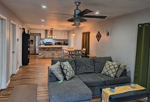 103 W. Limestone Street, Somerset, KY 42501