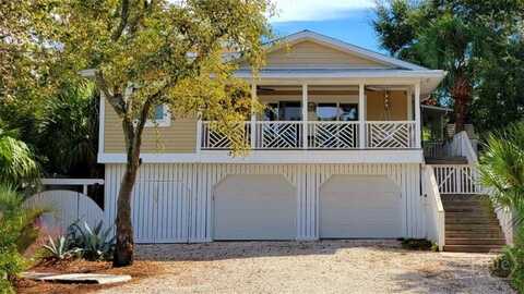 1004 2nd Avenue, Tybee Island, GA 31328
