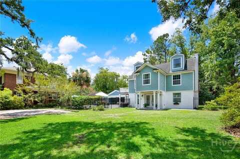 635 E Victory Drive, Savannah, GA 31405
