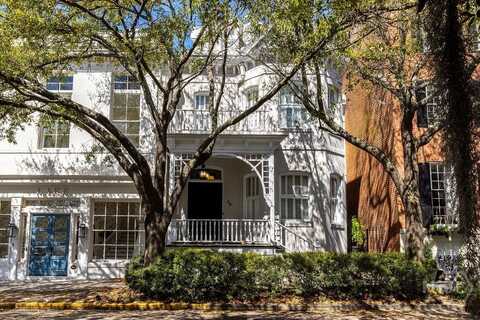 24 W Harris Street, Savannah, GA 31401