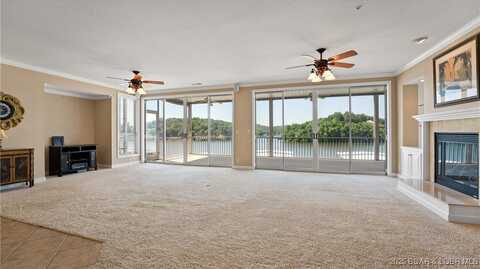 895 Summer Place Drive, Camdenton, MO 65020