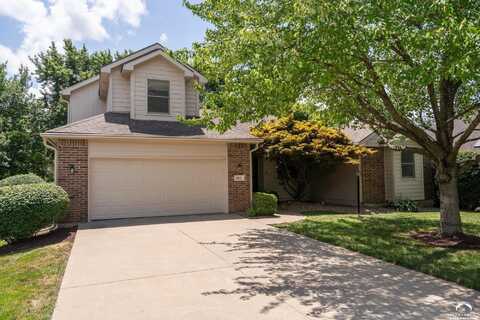 4517 Harvard Road, Lawrence, KS 66049