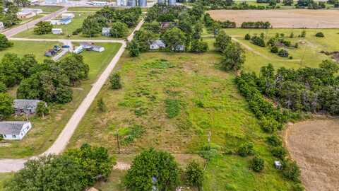 210 S S Gregory St, Nashville, KS 67112