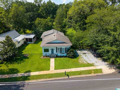 210 E COLLEGE STREET, COLUMBIANA, AL 35051