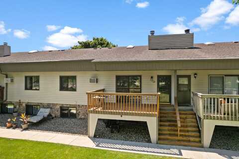 S8170 Kassner Road, Merrimac, WI 53561
