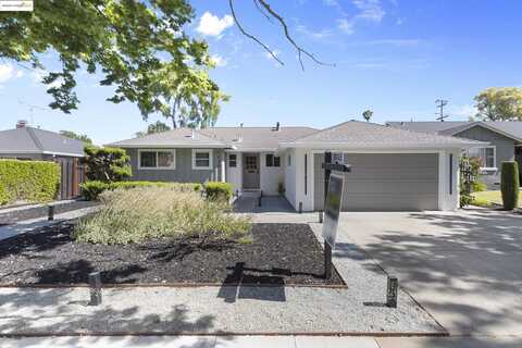 1438 SPRUCEWOOD DR, San Jose, CA 95118