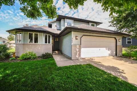 305 Prairie Grass Trail, DeForest, WI 53532