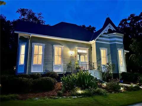 1008 3RD AVENUE, OPELIKA, AL 36801
