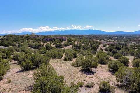 20 Honeysuckle Circle, Santa Fe, NM 87506