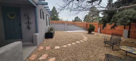 965 Osage Avenue, Santa Fe, NM 87505