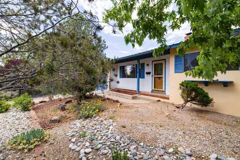 1514 Paseo De La Conquistadora, Santa Fe, NM 87501