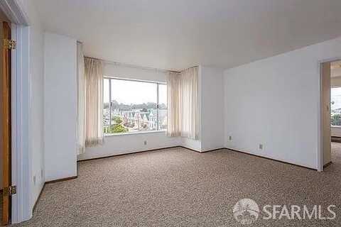 590 2nd Avenue, San Francisco, CA 94118