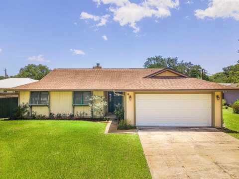 111 Lobelia Rd, Saint Augustine, FL 32086