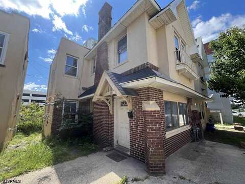 12 Belle Haven Ct, Atlantic City, NJ 08401