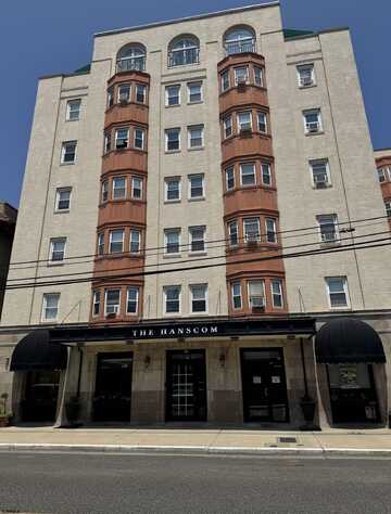 807 E 8th St Street, Ocean City, NJ 08226