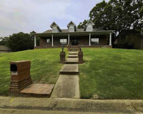 19 Crystal Mountain Drive, Maumelle, AR 72113