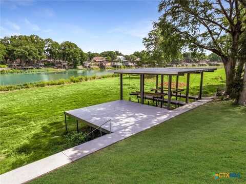 1913 Terminal Loop Road, McQueeney, TX 78123
