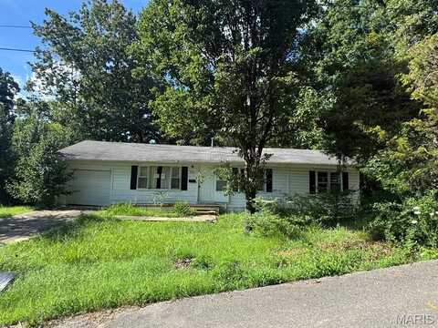 935 Pershing Street, Poplar Bluff, MO 63901