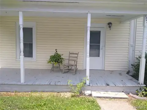 904 W Park Street, Willisville, IL 62997