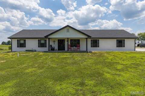 2566 Watson Road, Farmington, MO 63601