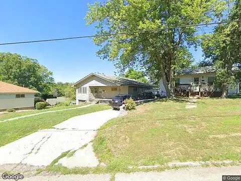 Maple, CANTON, IL 61520